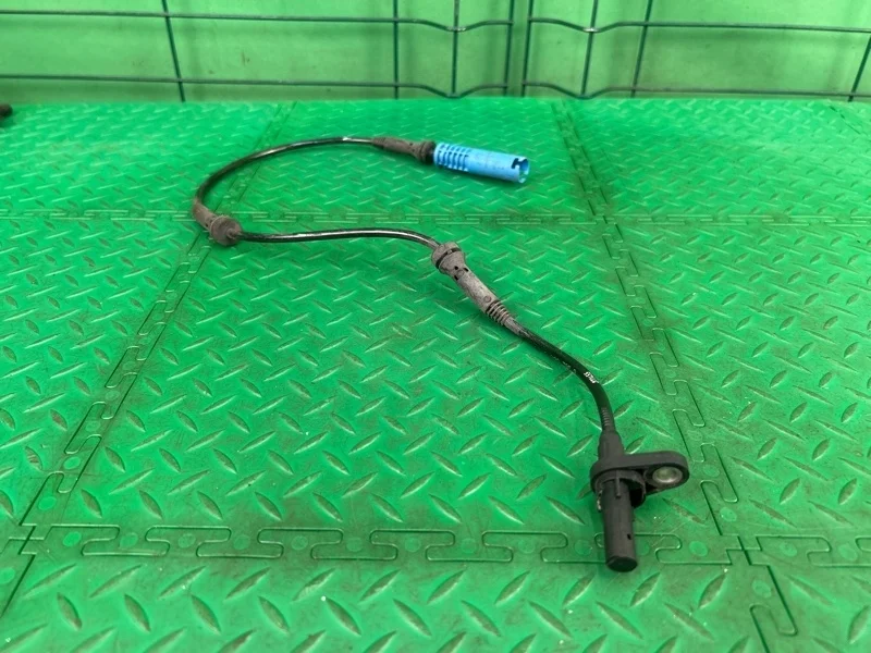 Датчик abs BMW 5 E60