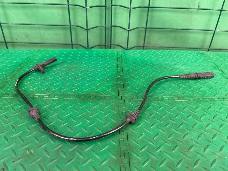 Датчик abs BMW X5 E70