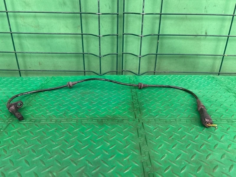 Датчик abs BMW X5 E70