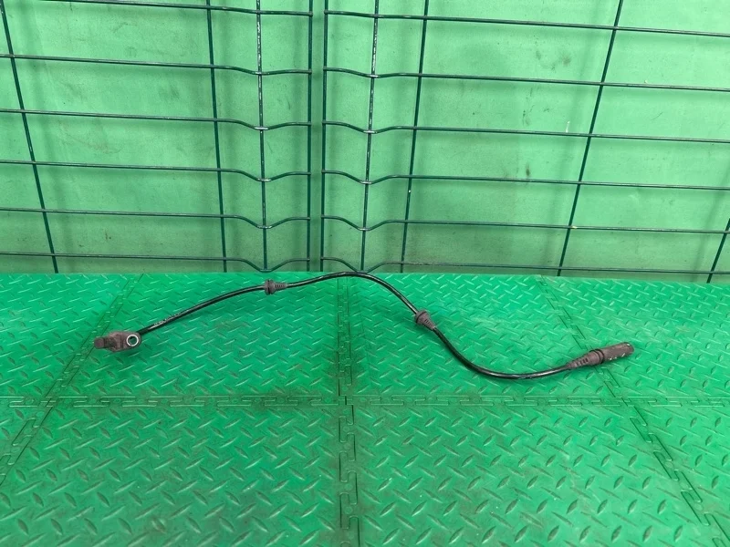 Датчик abs BMW X5 E70