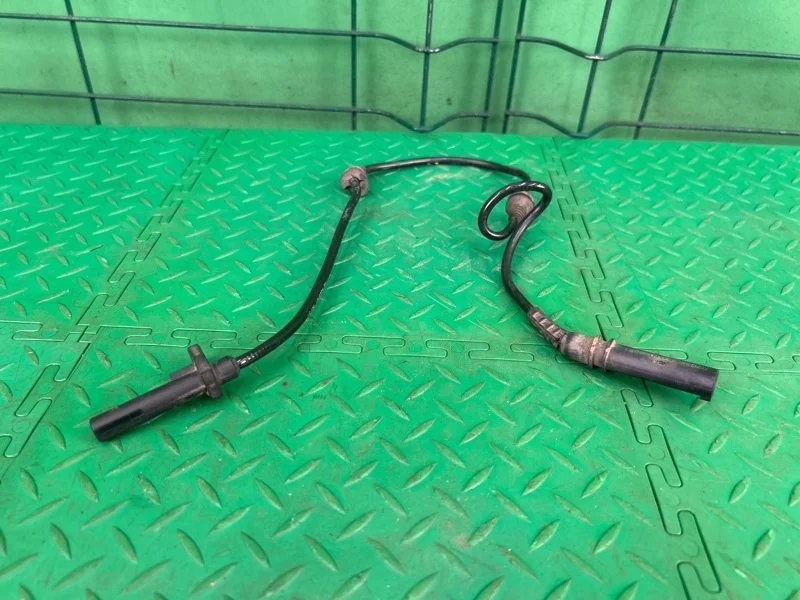 Датчик abs BMW X5 E70