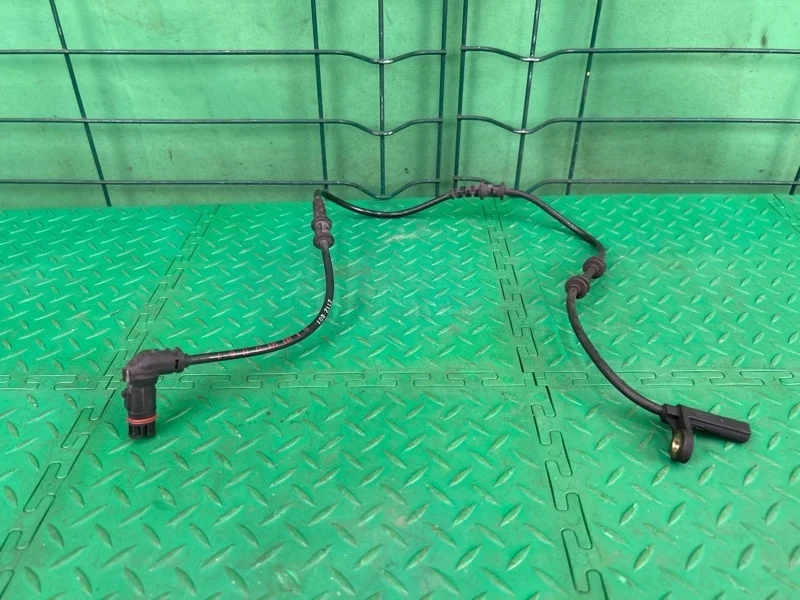 Датчик abs Mercedes-Benz W203