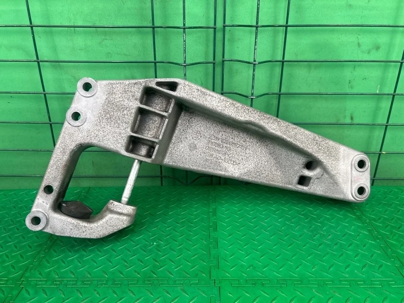 Кронштейн опоры акпп BMW X3 F25