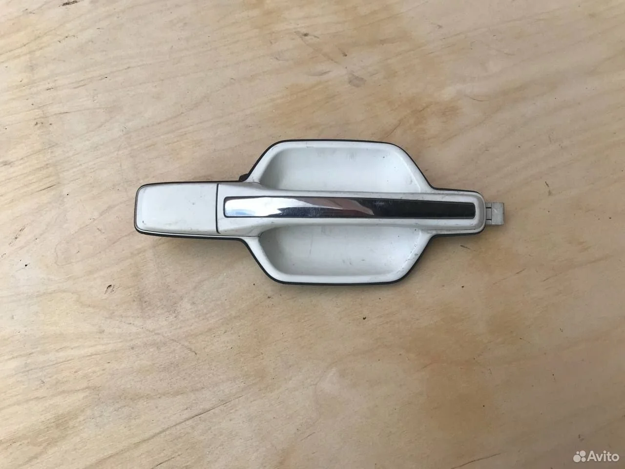 Ручка задняя mitsubishi pajero
