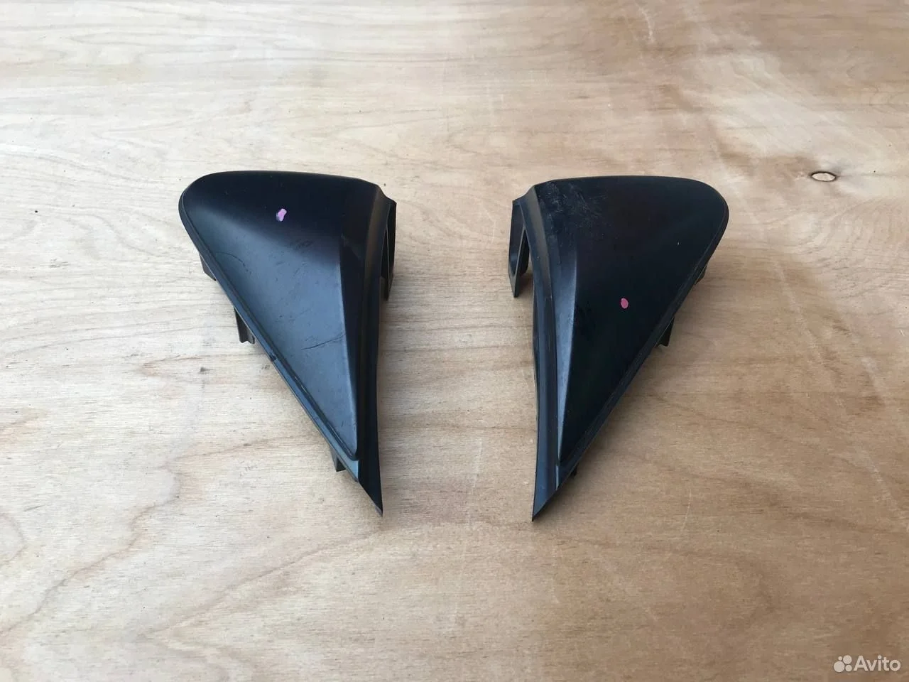 Накладка уголок на крыло honda stepwgn rf4 rf7 rf8