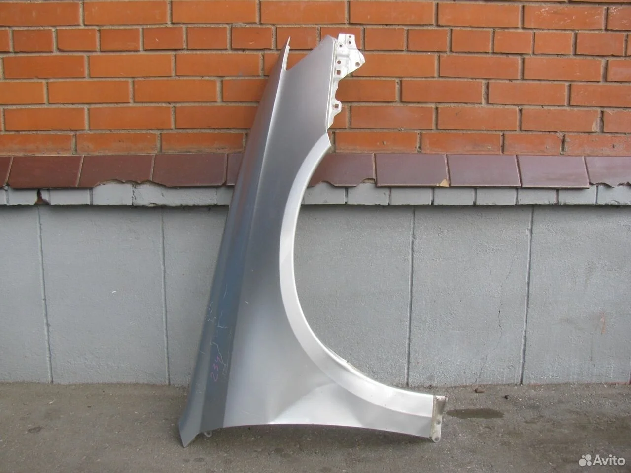 Крыло переднее правое subaru legacy bl5 bp5 b13
