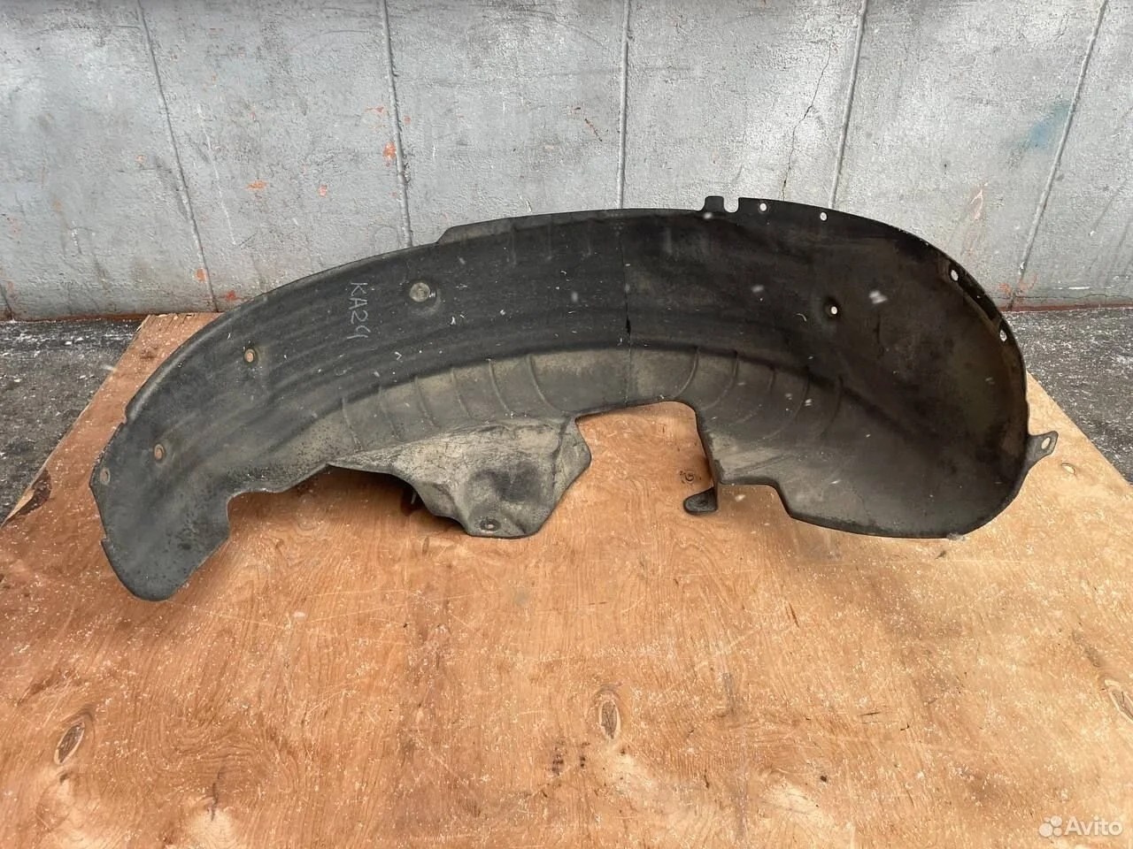 Подкрылок задний левый kia sorento 4 mq4