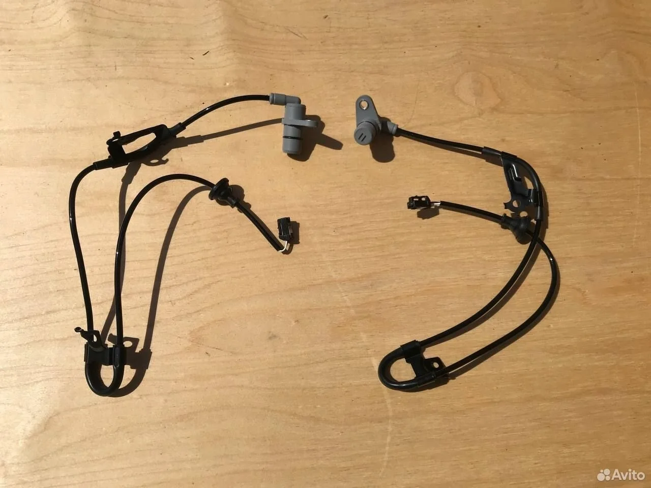 Датчик абс задний lexus rx300 toyota harrier 2wd