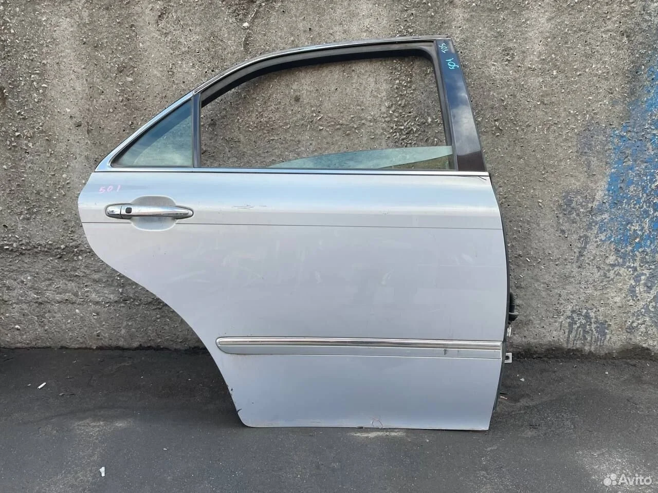 Дверь задняя правая toyota crown grs180 grs183