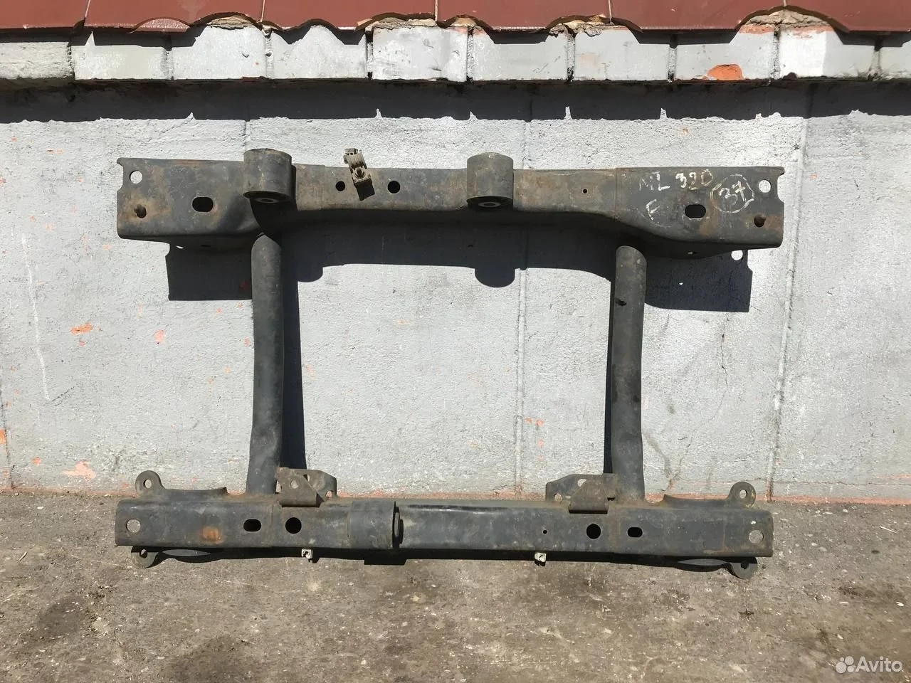 Подрамник передний mercedes ml320 w163