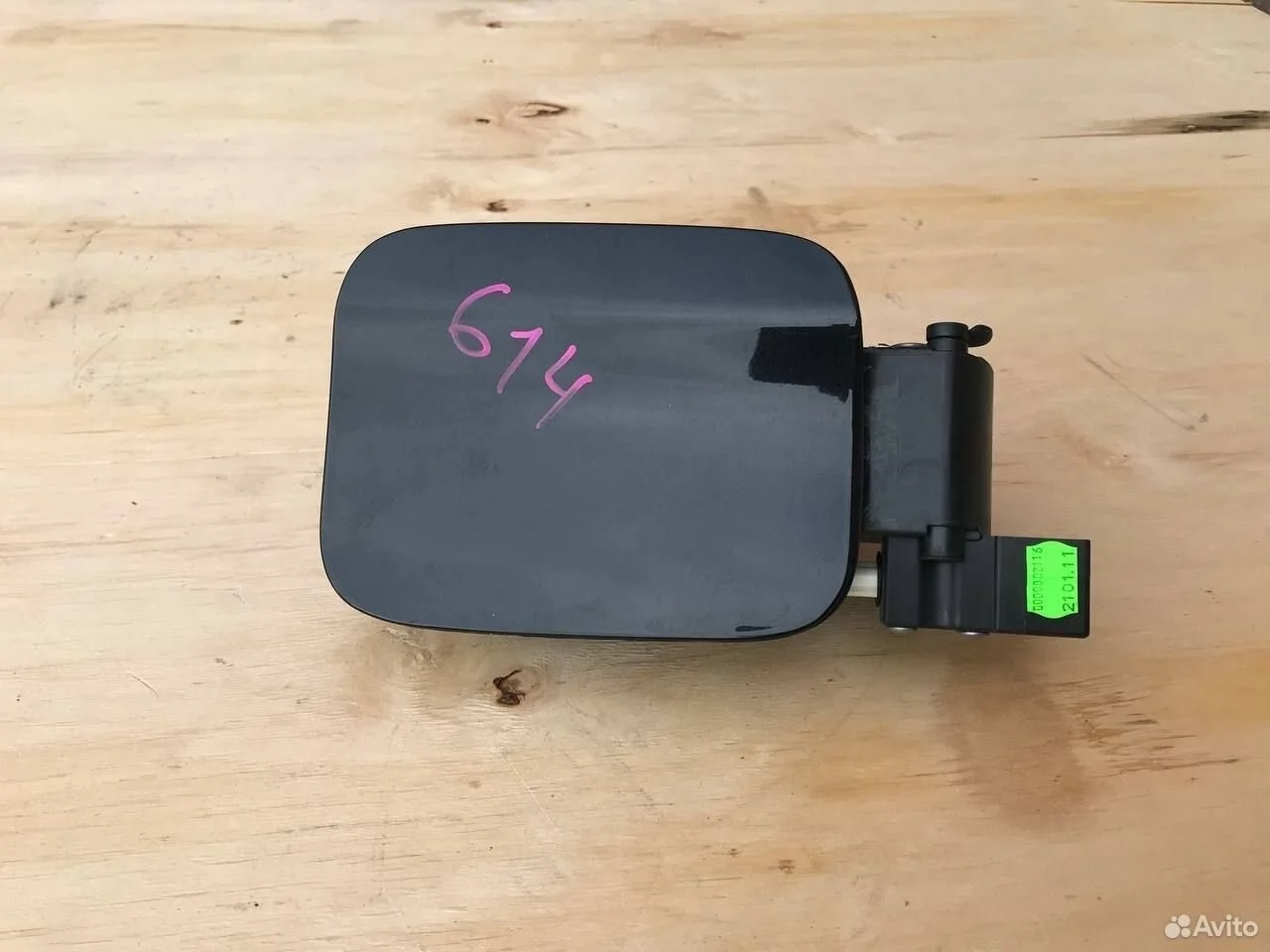 Лючок бензобака bmw x1 e84