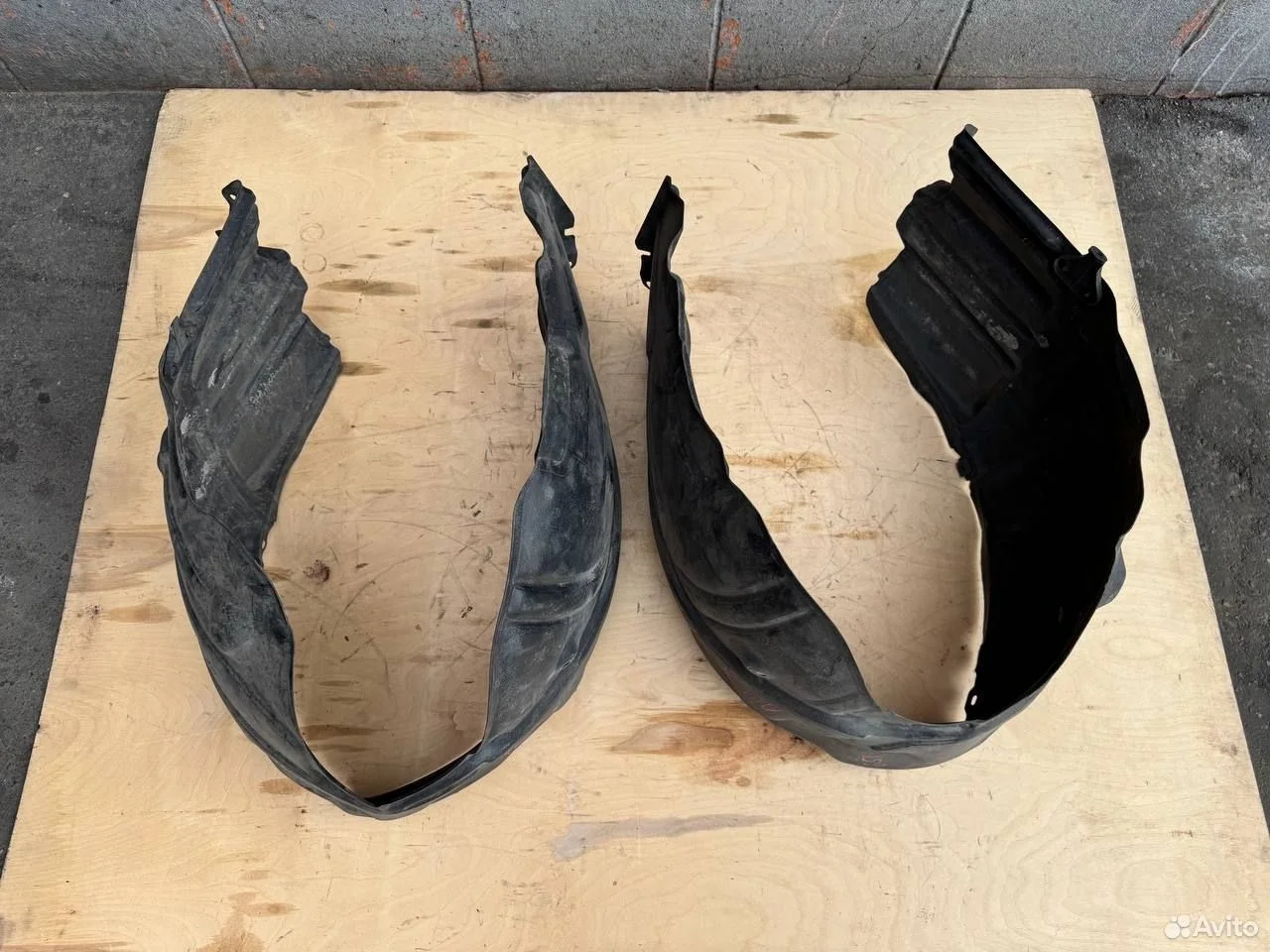 Передние подкрылки toyota camry acv40 v40