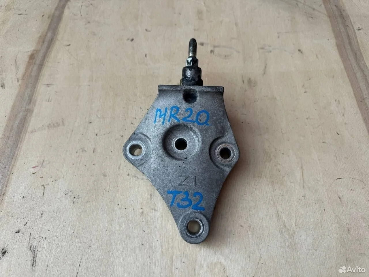 Кронштейн вариатора nissan x-trail t32 qashqai j11