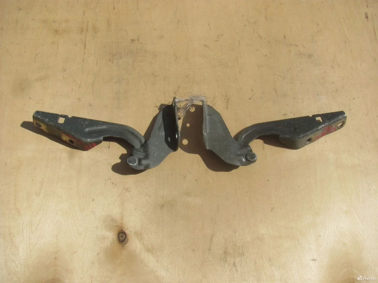 Кронштейны петли капота mitsubishi outlander asx