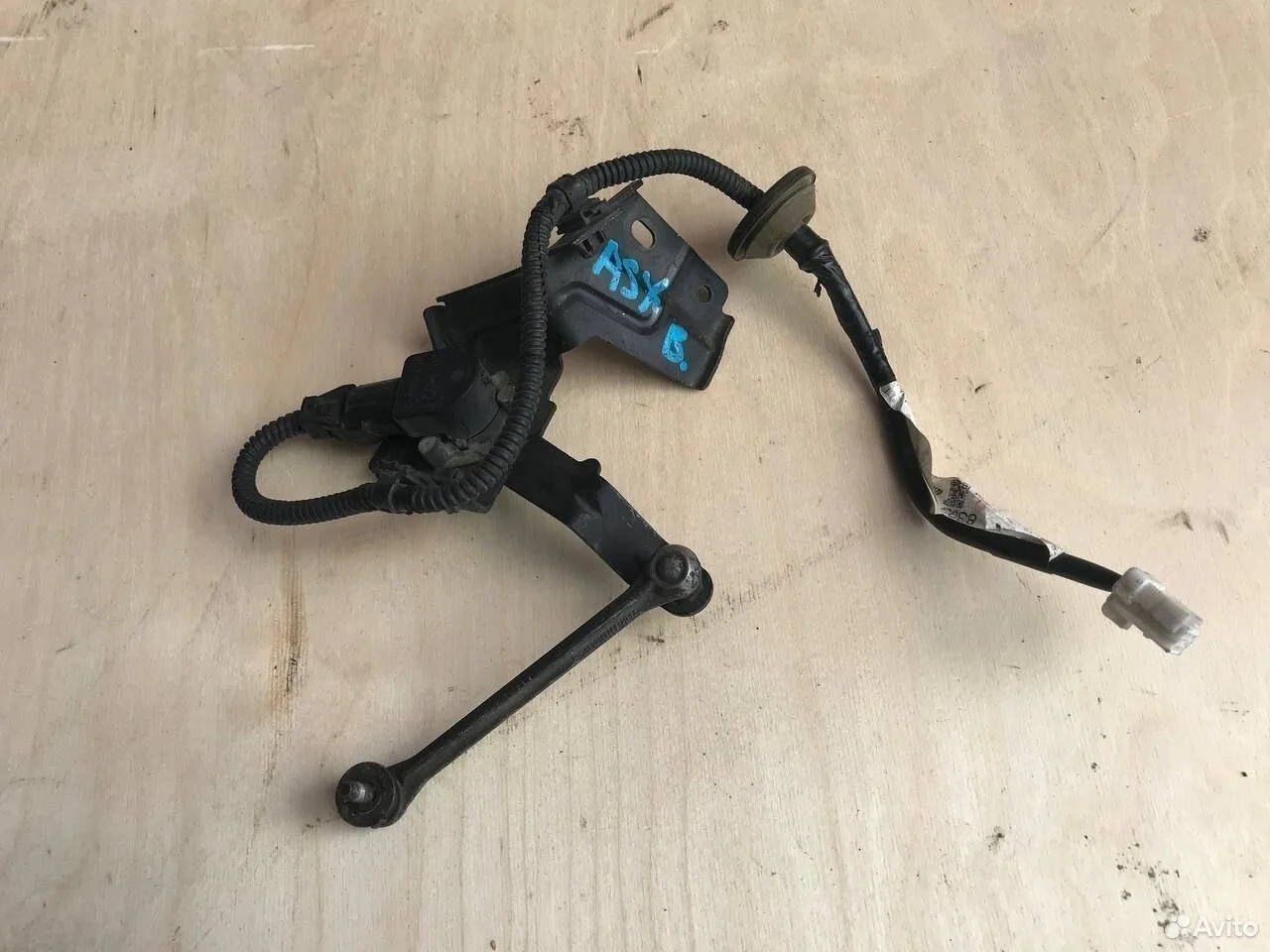 Датчик положения кузова mitsubishi asx outlander x