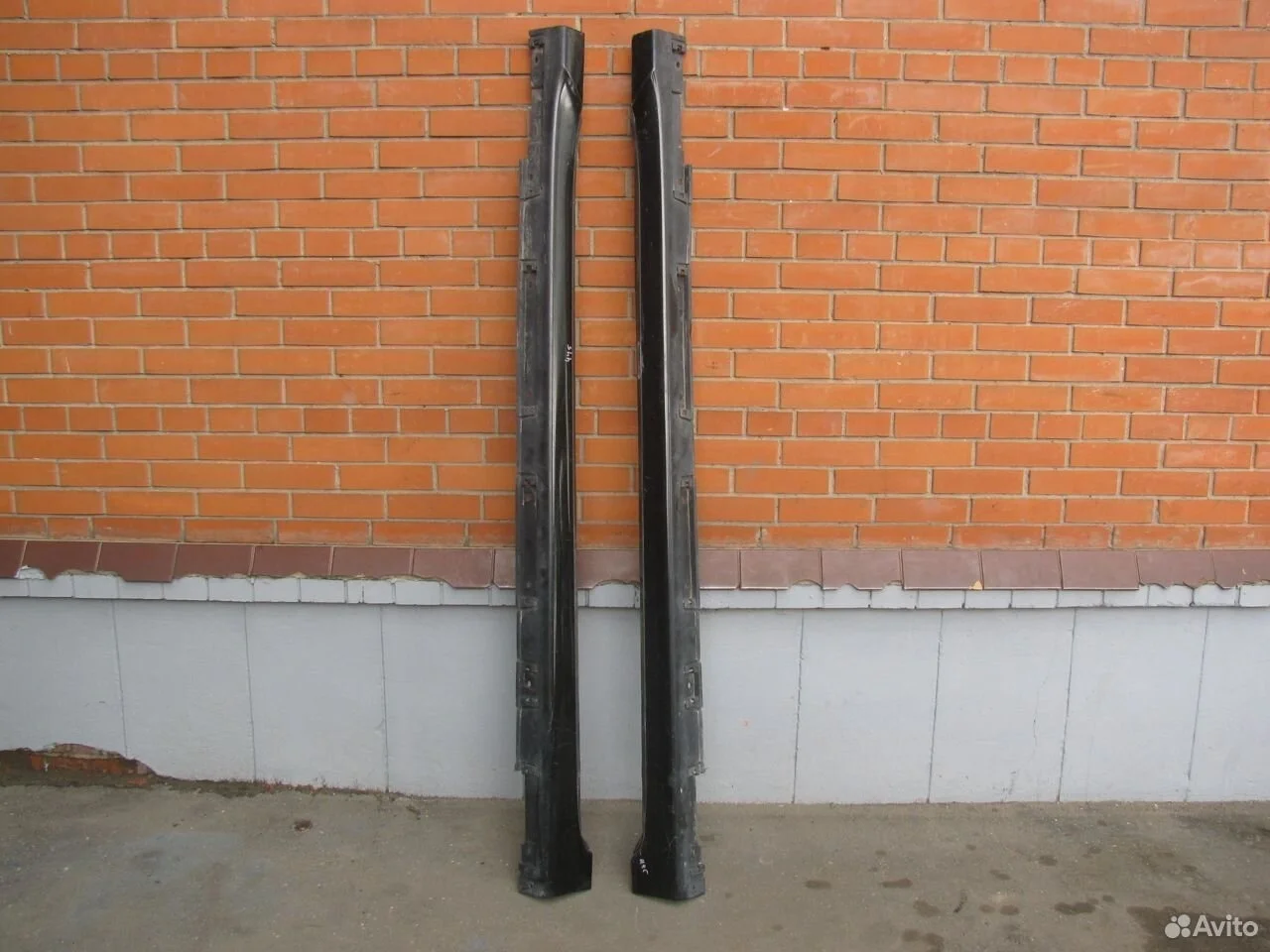 Порог пластиковый левый правый lexus gs300 grs190