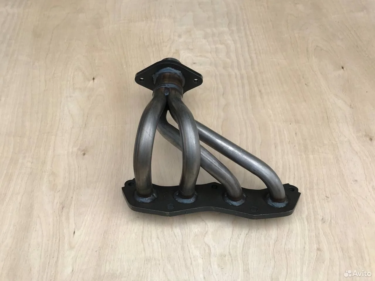 Выпускной коллектор toyota yaris vitz scp10 1sz