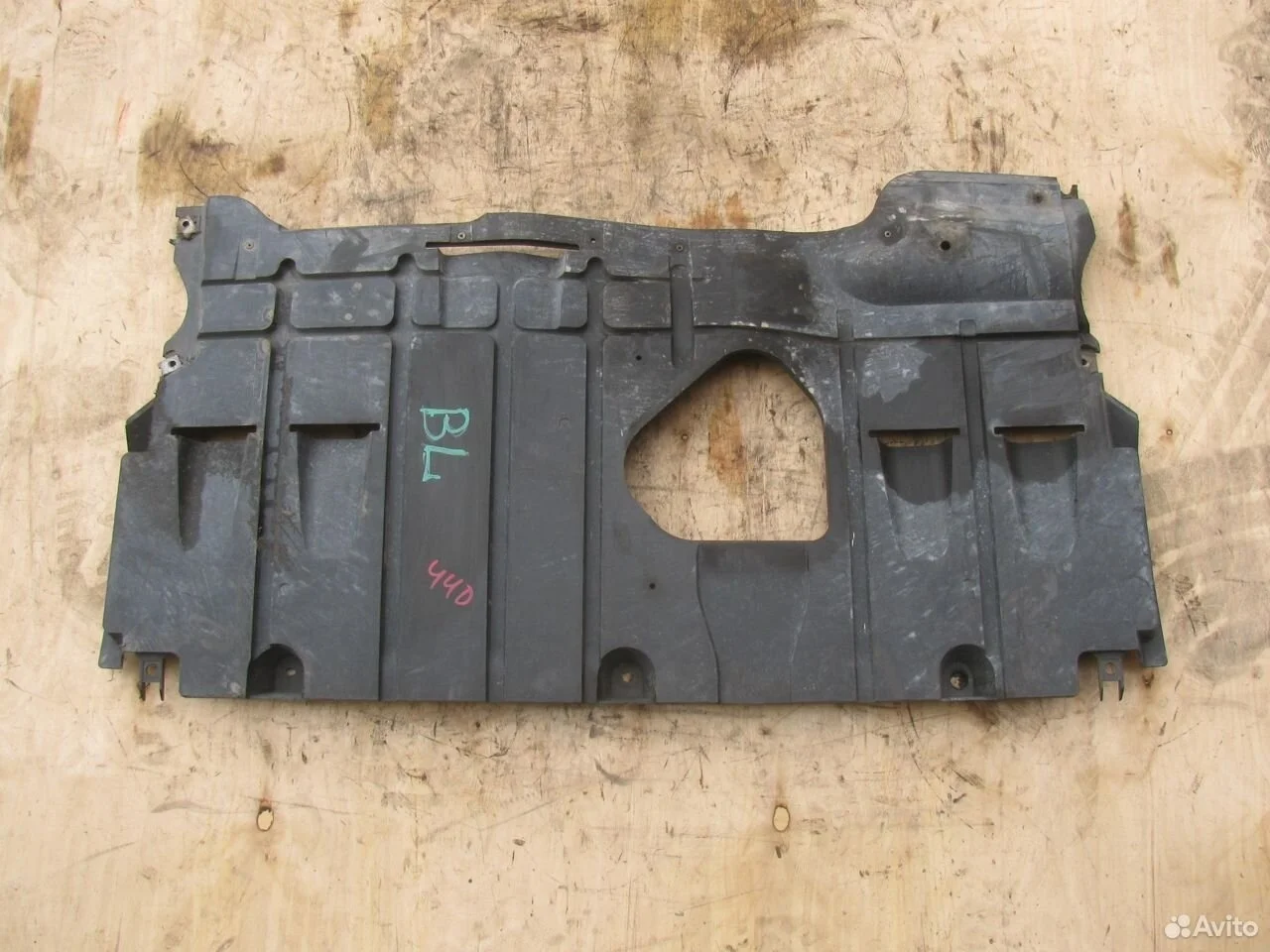 Защита пыльник двигателя mazda 3 bl