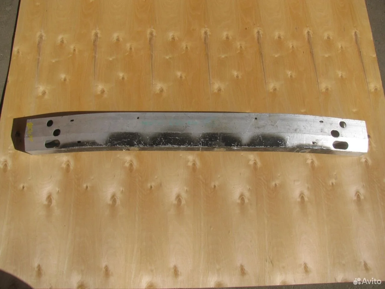 Усилитель жесткость бампера lexus rx330 rx400