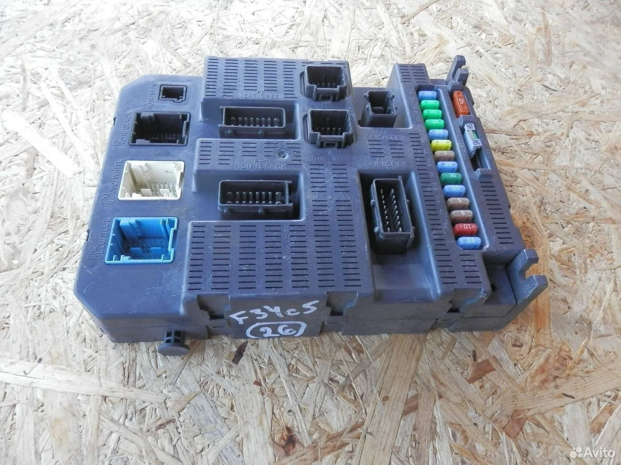 Блок предохранителей peugeot 308