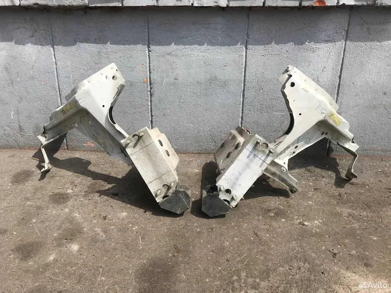 Лонжерон левый правый bmw e60 525