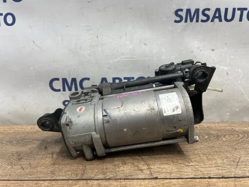 Компрессор пневмоподвески Mercedes-Benz E-Class 2011 A2123200404 W212 271.860