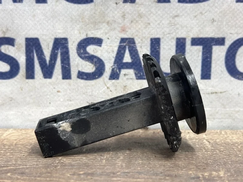 Кронштейн бампера под фару Mercedes-Benz E-Class 2011 A2048800130 W212 271.860