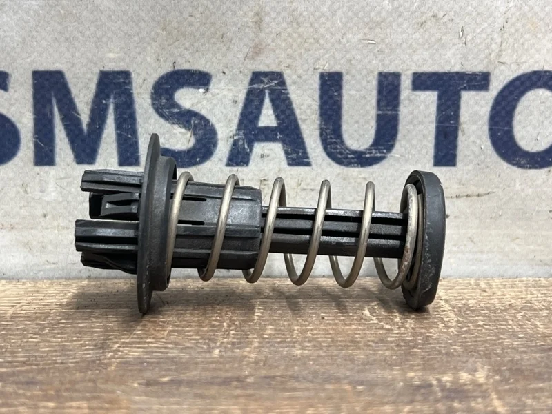 Отбойник Mercedes-Benz E-Class 2011 A2048800127 W212 271.860