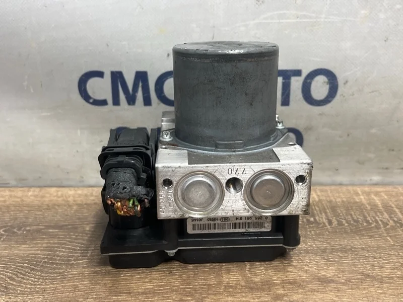 Блок АБС ABS Mercedes-Benz E-Class 2011 A2124313612 W212 271.860