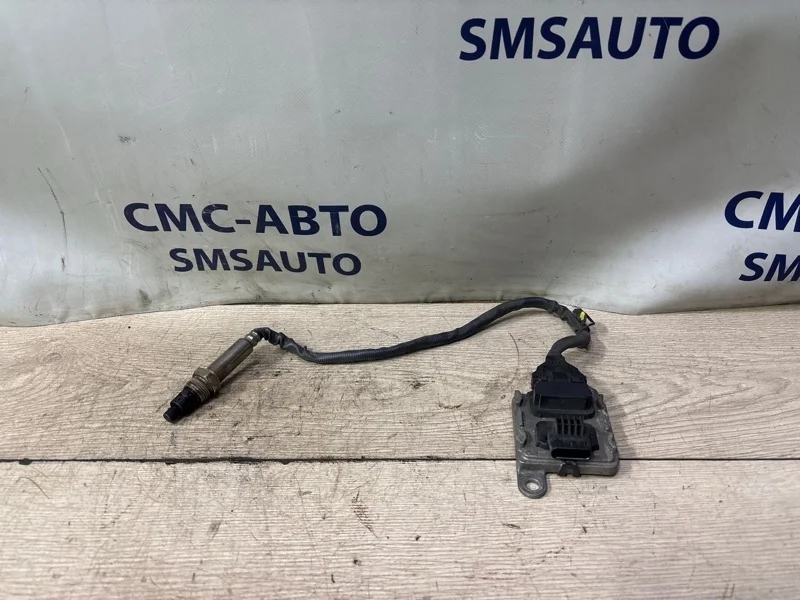 Лямбда-зонд Mercedes-Benz E-Class 2016 A0009054704 W213 654.920, передний