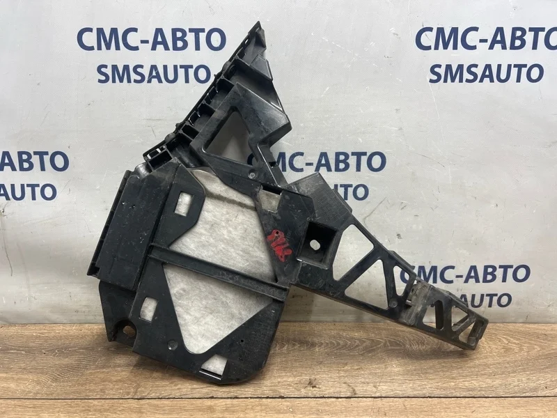 Кронштейн бампера Mercedes-Benz ML 2012 A1668801212 W166 642.826, задний правый