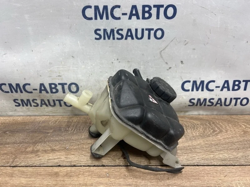 Бачок расширительный Mercedes-Benz ML 2012 A1665000049 W166 642.826