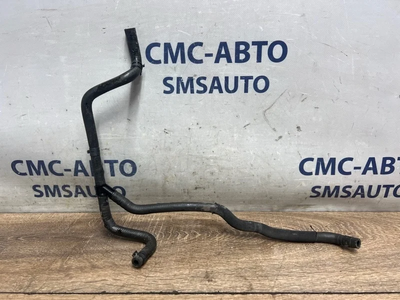 Шланг системы охлаждения Audi A6 2006 4F0121107AF C6 3.2 AUK