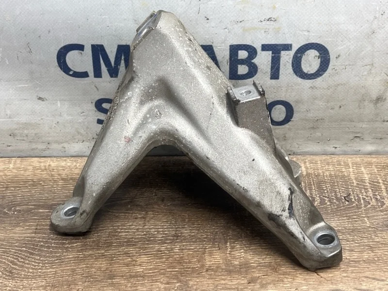 Кронштейн АКПП Audi A8 4E0199308BC D3 4.2 BVJ