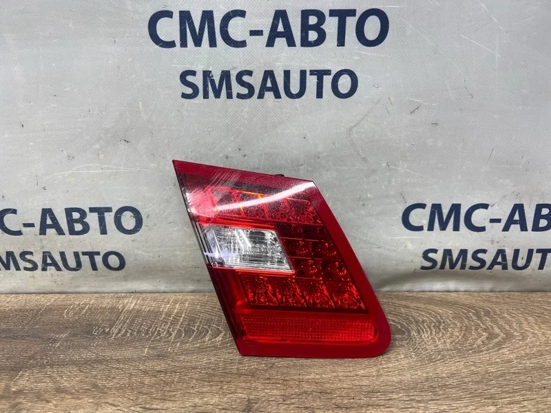 Фонарь крышки багажника Mercedes-Benz E-Class 2009 A2128200764 W212 272.952, задний левый