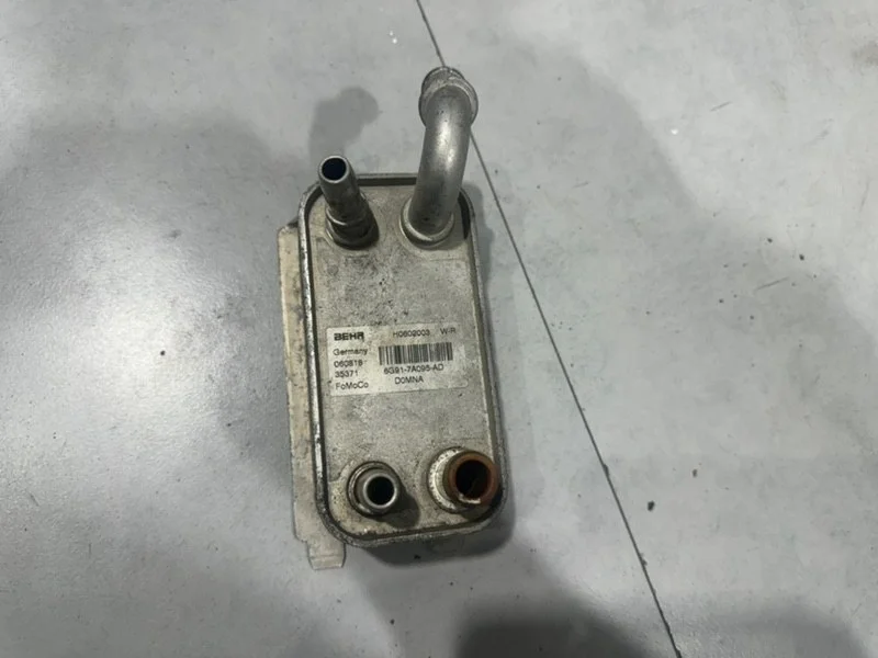 Радиатор акпп Volvo S80