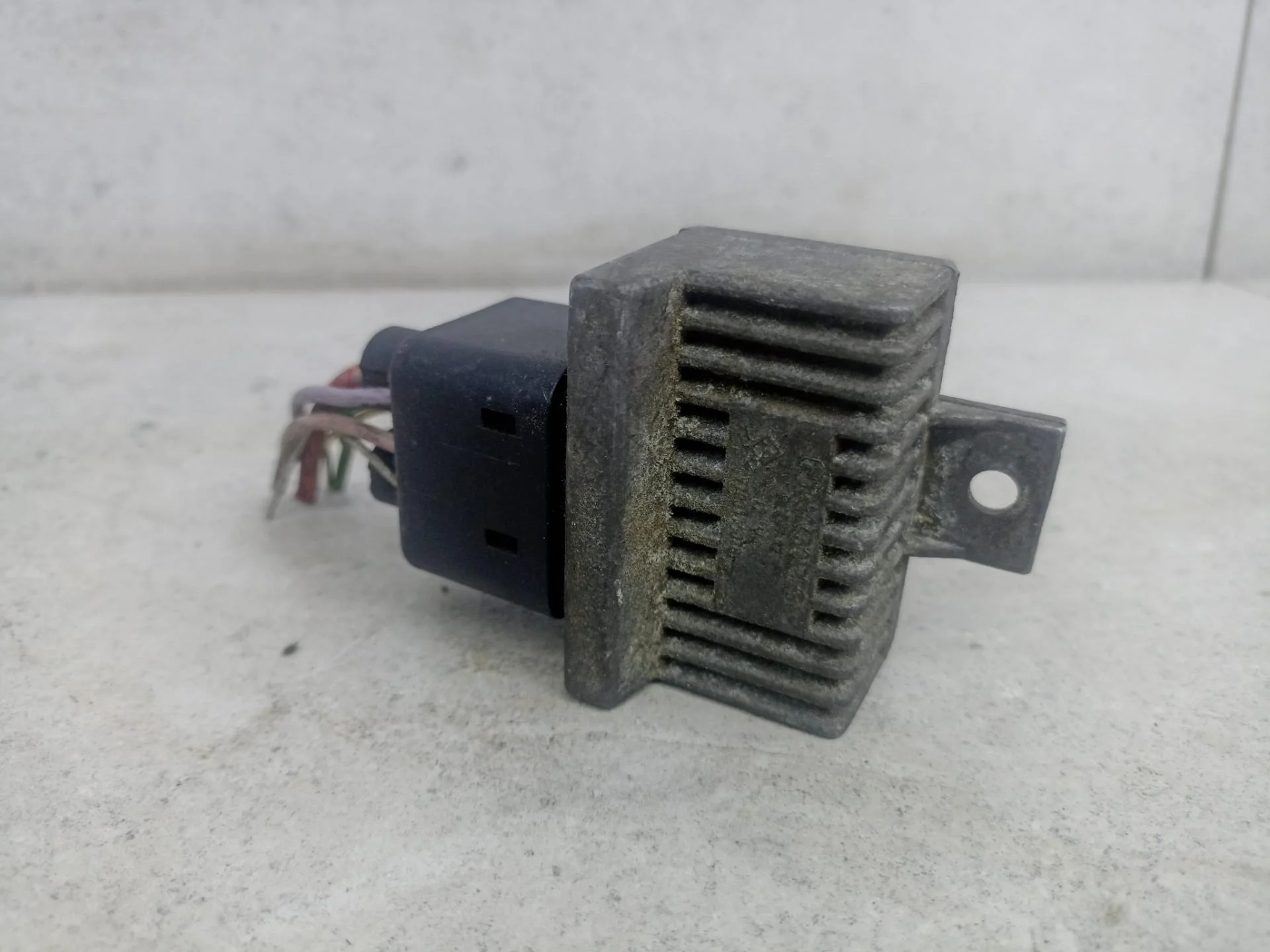 Реле накала свечей Renault Megane 2 рест. 2008