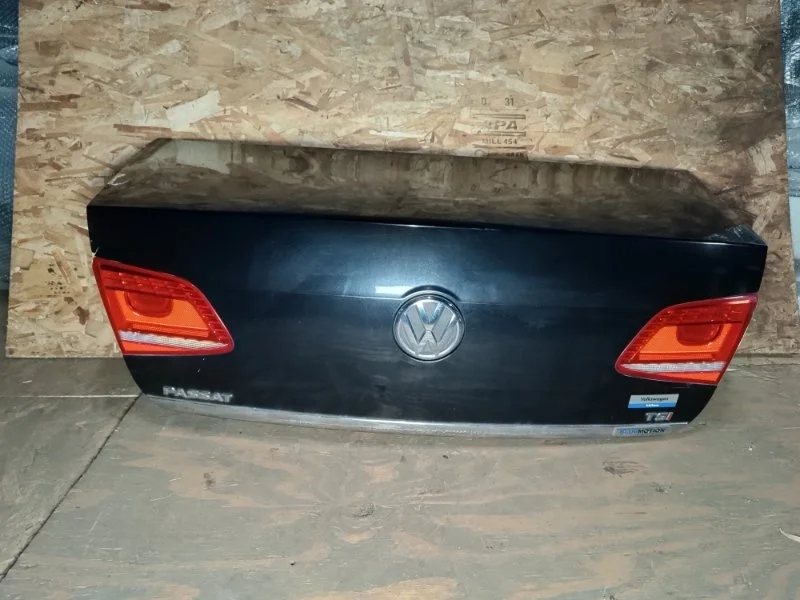 Крышка багажника Volkswagen Passat 2013 B7