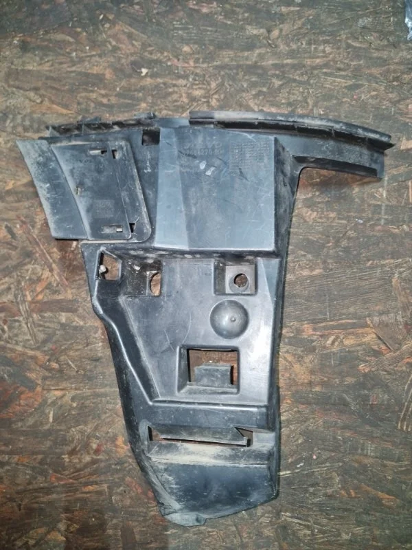 Кронштейн бампера Volvo XC70 2007 P2