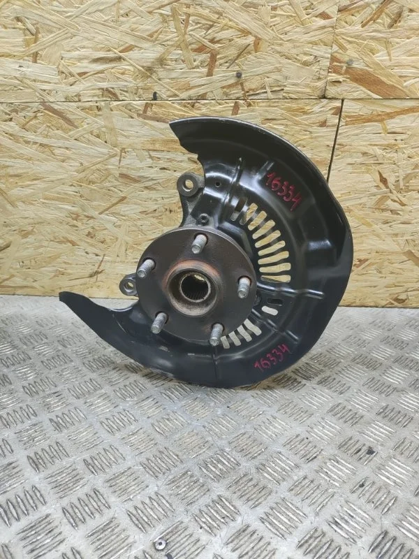 Поворотный кулак Lexus RX 270 4321248010, левый