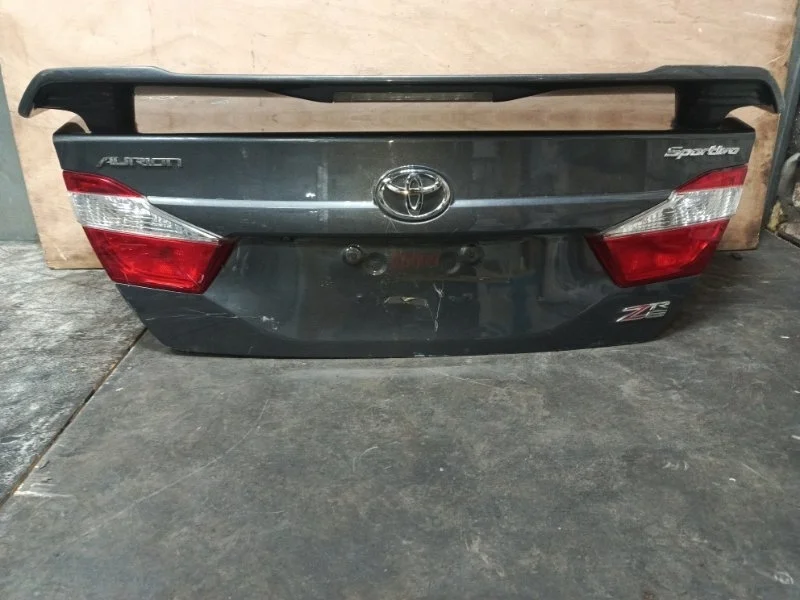 Крышка багажника Toyota Camry 2012 6440133590 ACV50