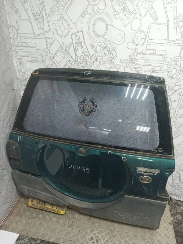 Крышка багажника Toyota Rav4 1995 6700542040 XA10 3S-FE