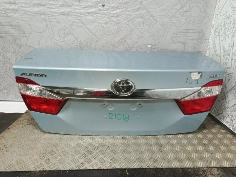 Крышка багажника Toyota Camry 2011 6440133590 V50