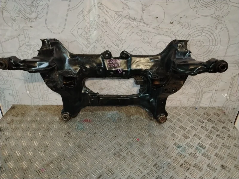 Подрамник Nissan X-Trail 2005 544008H500 T30, передний