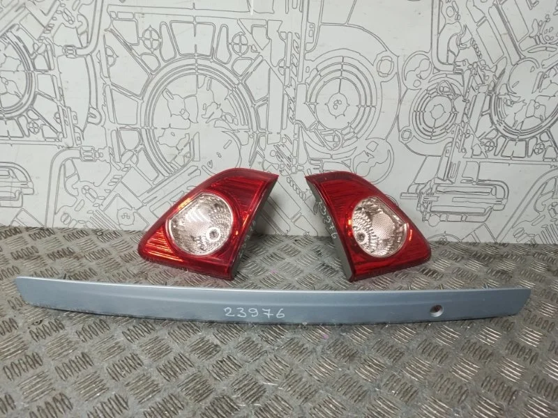 Фонарь задний Toyota Corolla 2008 81591121008158112110 E150 1ZZ 2ZZ 3ZZ
