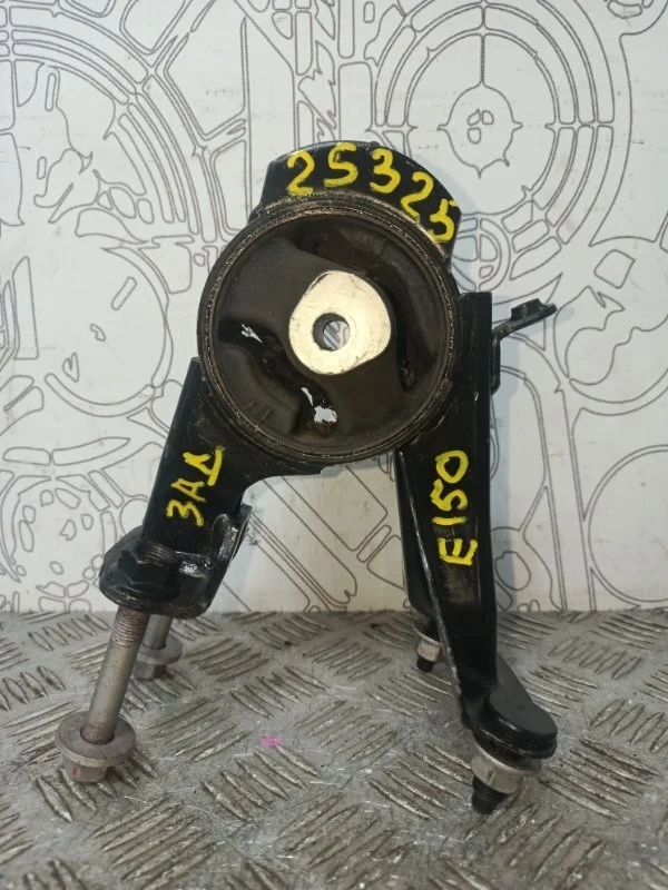 Подушка двигателя Toyota Corolla 2009 1237122220 E150, задняя