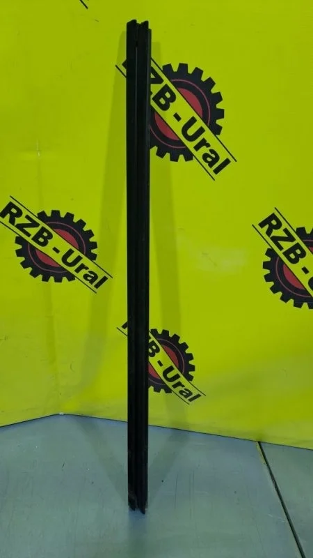 Уплотнитель стекла двери (бархотка внутренняя) Infiniti FX35 808711CA0A S51 3.5, задний левый