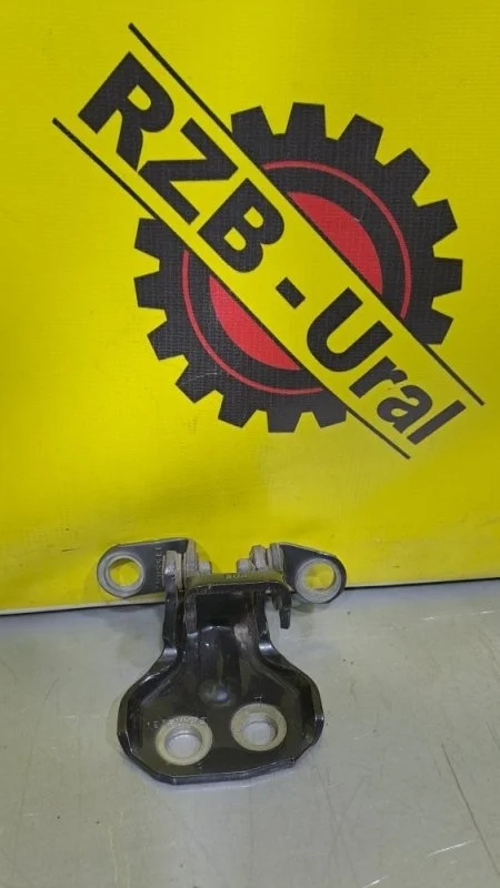 Петля двери Ford Fusion 1518394 1.4, задняя правая