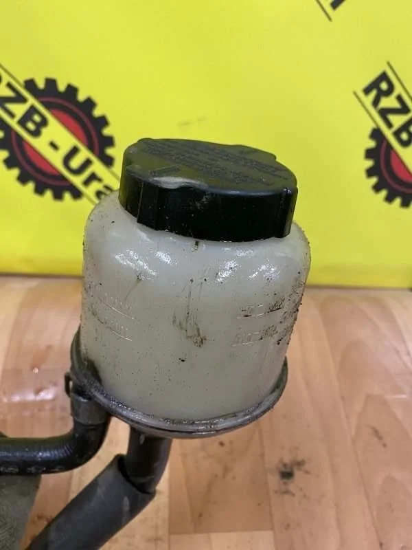 Бачок гидроусилителя Infiniti FX35 491804M403 S50 3.5