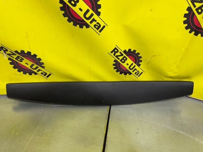 Обшивка багажника Mazda CX-7 EG2168930 2.3, задняя